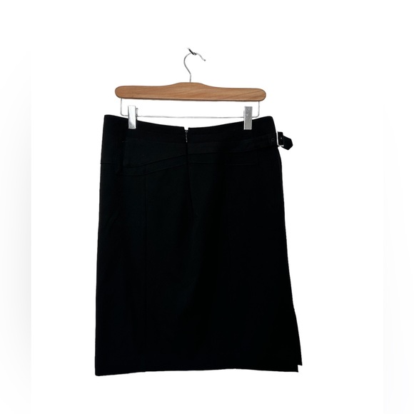 EXPRESS EUC Black Lined Pencil Skirt - Picture 2 of 2